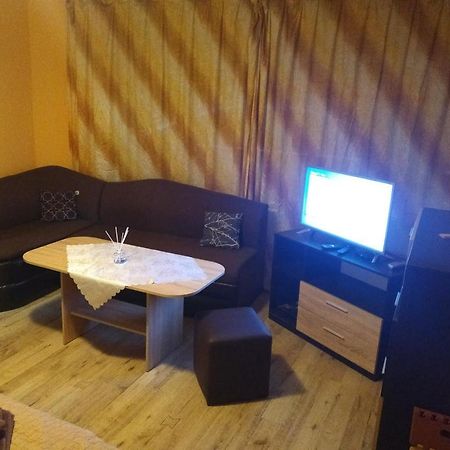 Apartament Edelvais Varna Exteriör bild